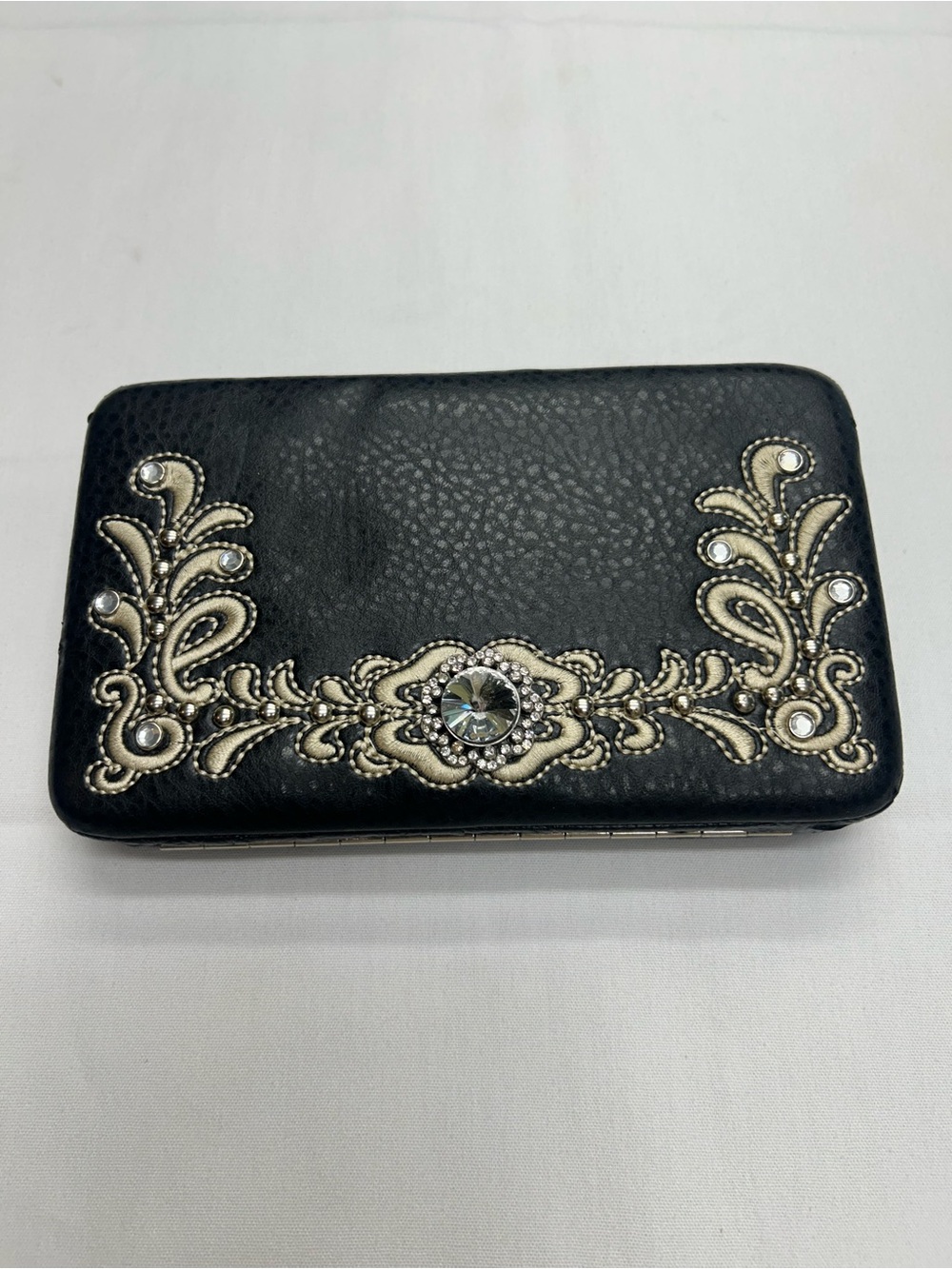 Savana Western Embroidered Rhinestone Tech Wallet Clutch Black NWT